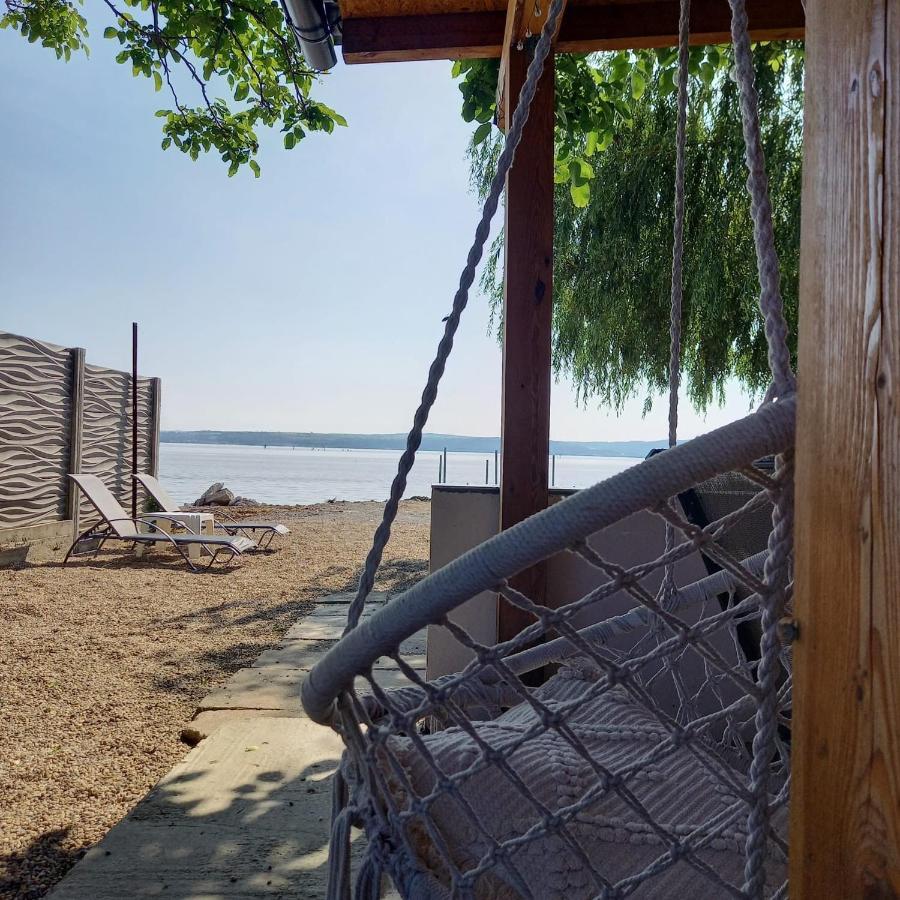 Casa Alexia Apartment Pescari ภายนอก รูปภาพ